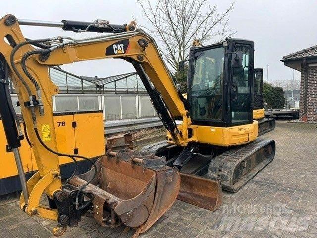CAT 305E2 小型挖掘机