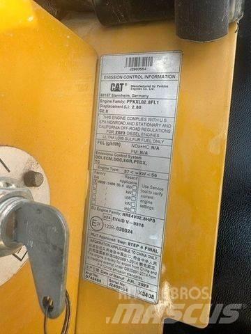 CAT 906 轮式装载机