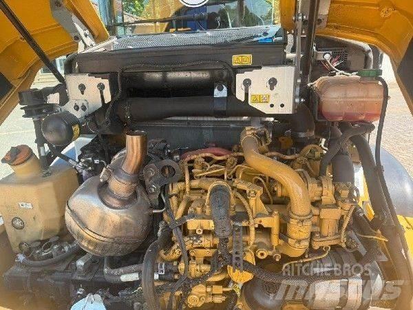CAT 906 轮式装载机