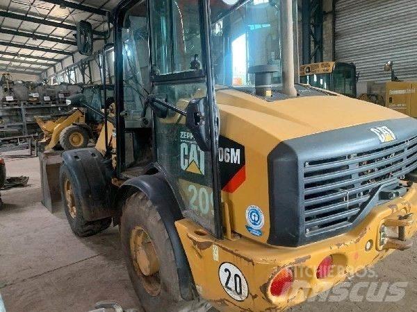 CAT 906M 轮式装载机