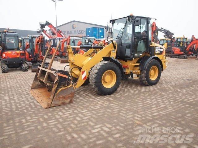 CAT 908M / 35 km/h 轮式装载机