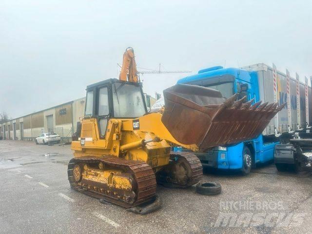 CAT 953 履带式推土机