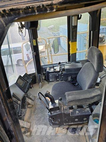 CAT 988 H 轮式装载机