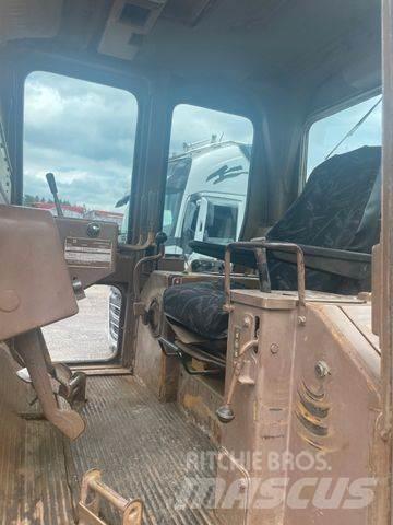 CAT D6D 履带式推土机
