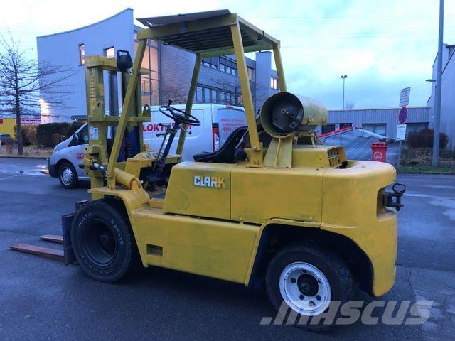 Clark C500 Y80 LPG 天然气叉车