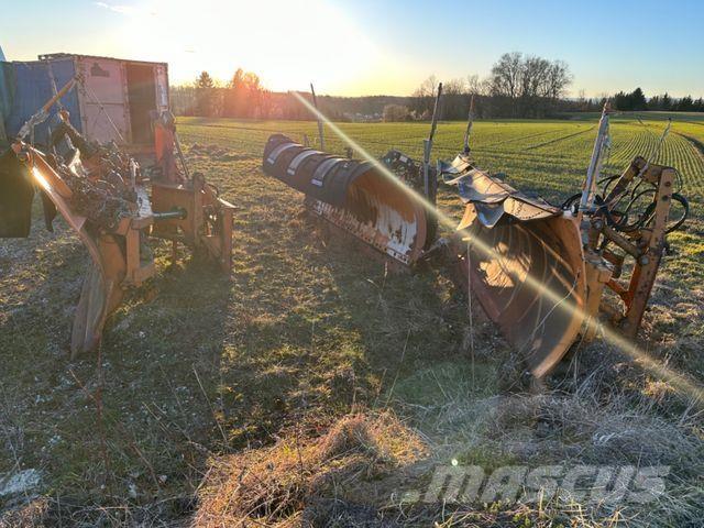 Dücker Schneepflug 双向犁