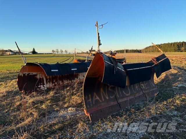 Dücker Schneepflug 双向犁