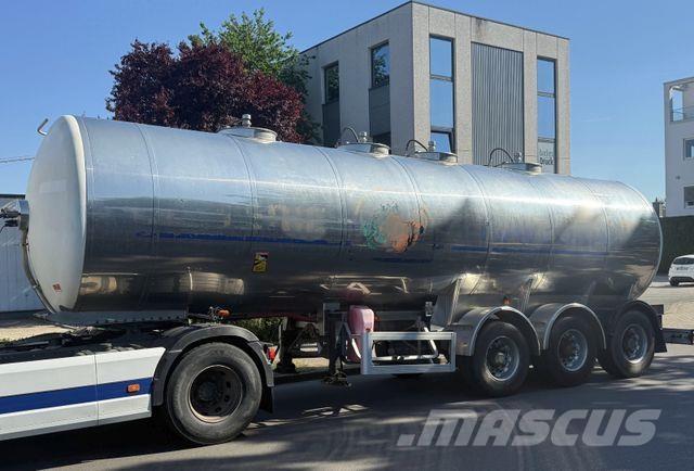  E.T.A. 油罐半挂车