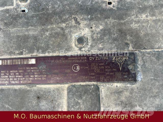 Fuchs MHL 340 轮式挖掘机