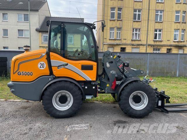 GiANT G5000 轮式装载机