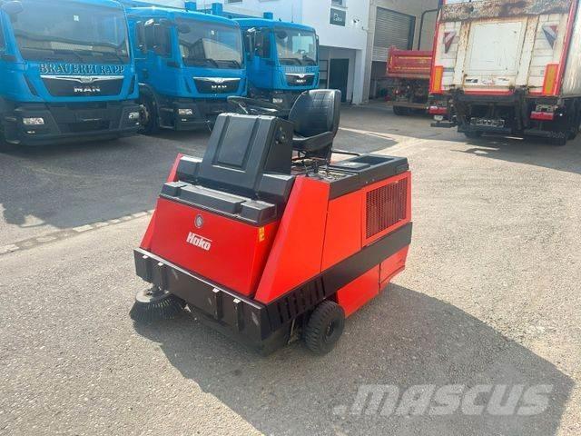 Hako JONAS 1100D 道路清扫车