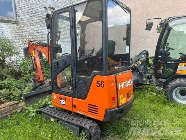 Hitachi ZX 19-6CR 小型挖掘机