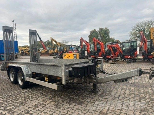 Humbaur Tandem 平板拖车