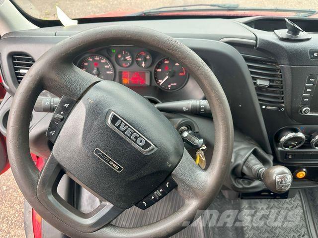 Iveco DAILY 35S18 皮卡车