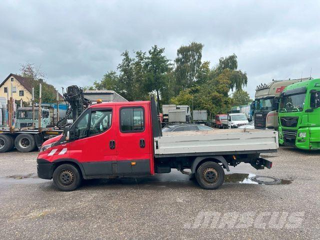 Iveco DAILY 35S18 皮卡车
