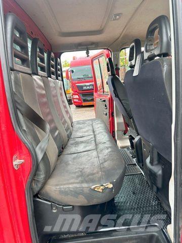 Iveco DAILY 35S18 皮卡车