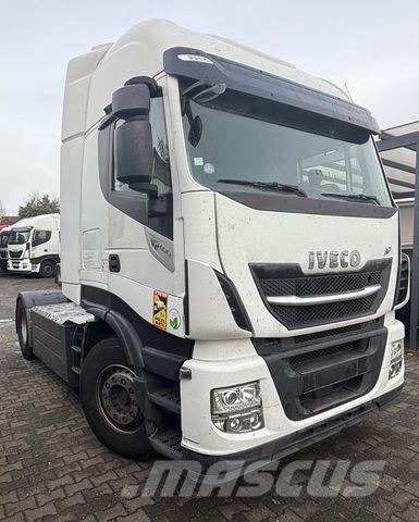 Iveco Stralis 400NP 牵引车