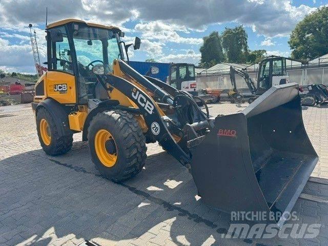 JCB 409 轮式装载机
