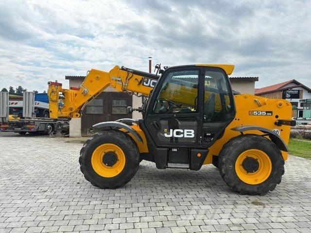 JCB 535-95 伸缩臂叉装车|叉装车