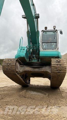 Kobelco SK200SR 履带挖掘机