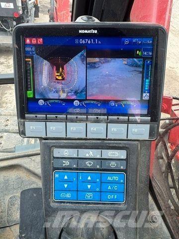 Komatsu 138US-11 履带挖掘机