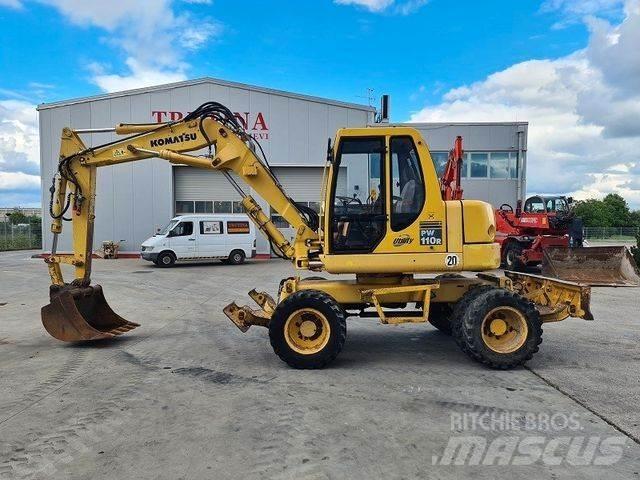 Komatsu PW 110 轮式挖掘机