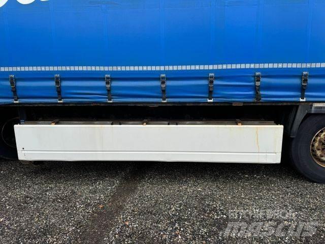 Krone TAUTLINER 侧帘半挂车