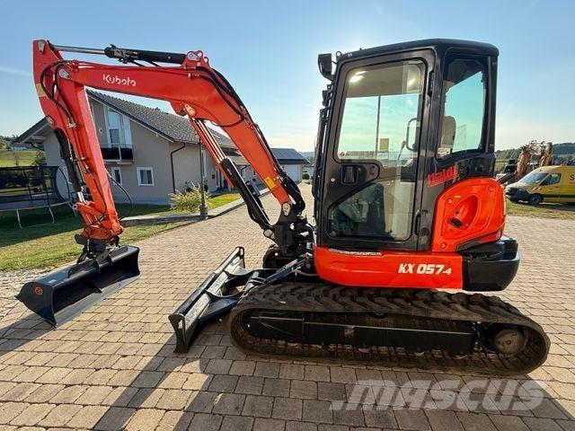 Kubota KX057-4 小型挖掘机