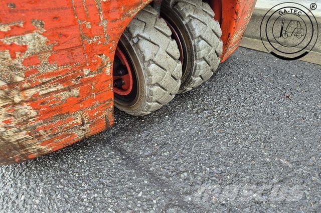 Linde E16 电动叉车