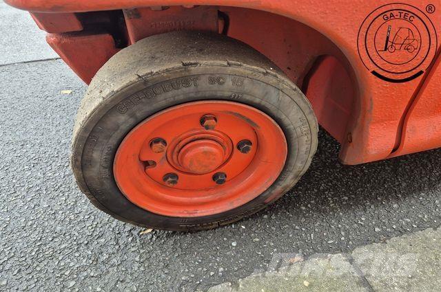 Linde E18P-02 电动叉车