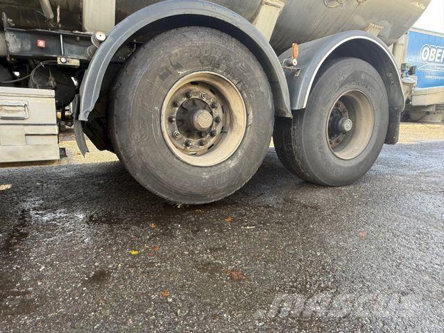  Maisonneuv 25.000L 油罐半挂车