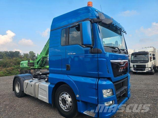 MAN 18.480 牵引车