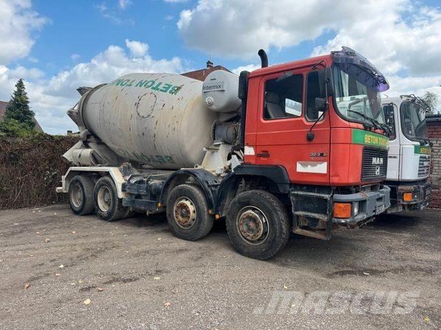 MAN 32.372 8x4 10m³ 混凝土搅拌车