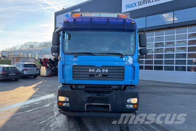 MAN TGA 26.440 6x2 篷布货车