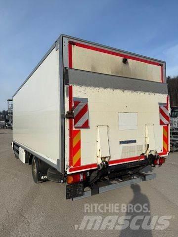 MAN TGL 8.220 商务面包车