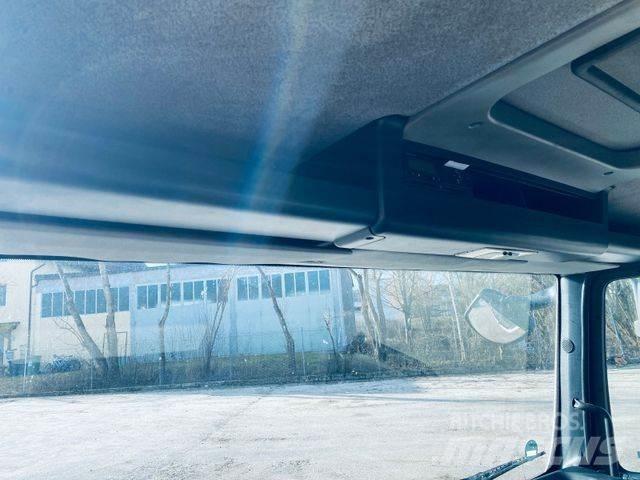 MAN TGL8.180 4X2BL 商务面包车
