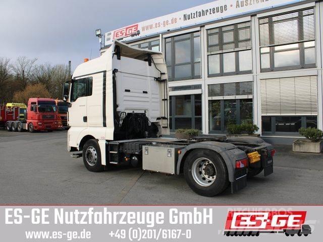 MAN TGX 牵引车