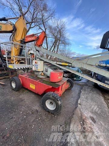Manitou 120 AE 曲臂高空工作平台