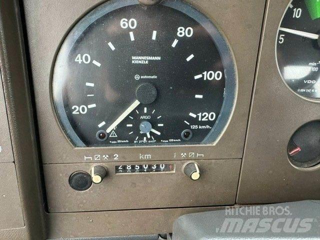 Mercedes-Benz 814K 自卸式货车