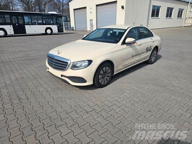 Mercedes-Benz E 200 汽车