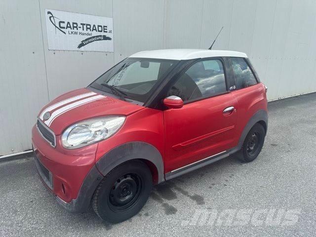  Microcar M-8 汽车
