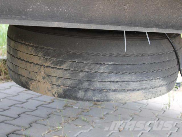 Panav TVK18M 侧帘拖车
