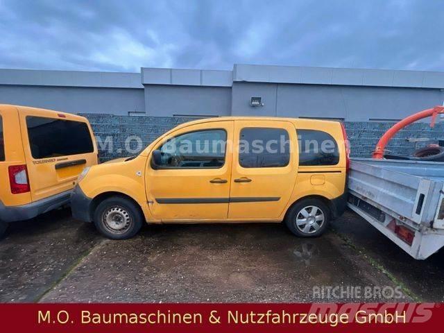 Renault Kangoo 大型面包车