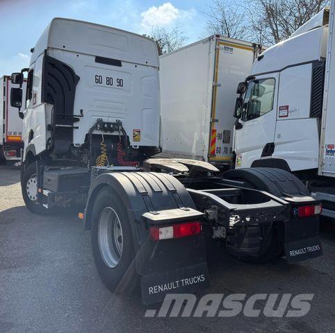 Renault T430 牵引车