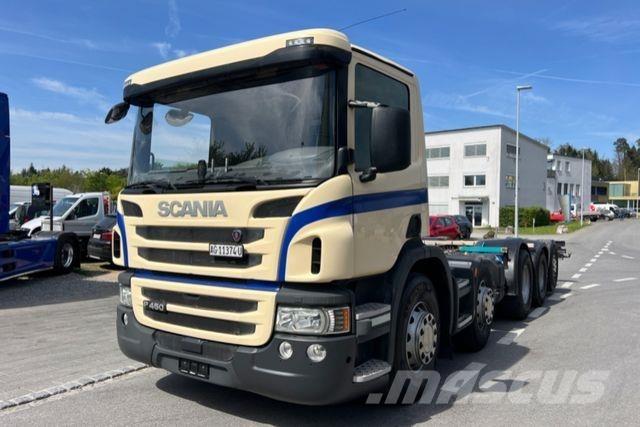 Scania P450 10x4 平板车