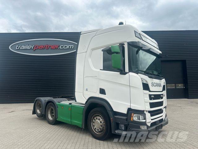 Scania R 500 6x2 牵引车