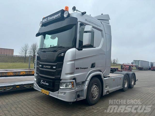 Scania R 730 V8 6x4 牵引车
