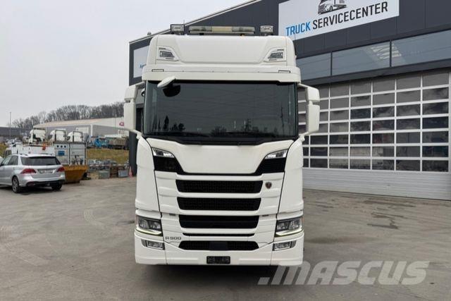 Scania R500 4x2 牵引车