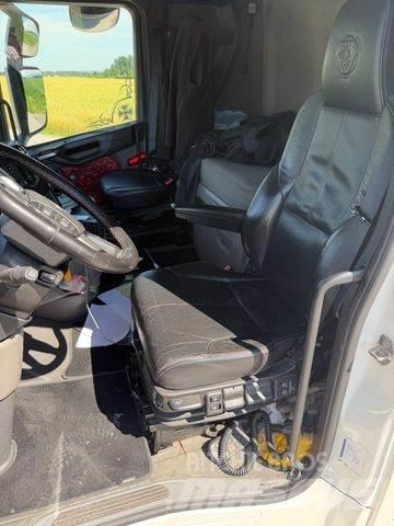 Scania S500 VOLL 牵引车