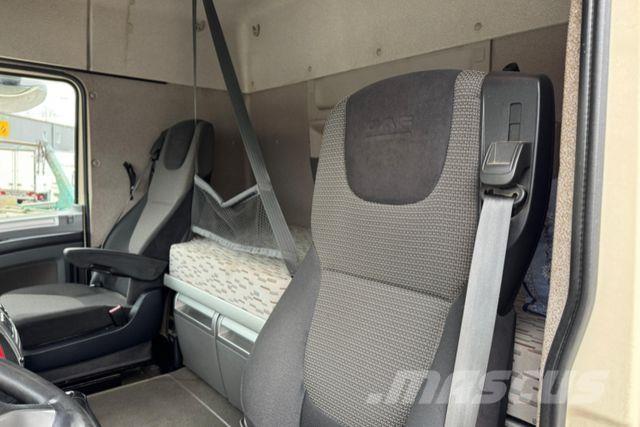 Spitzer 34m3 油罐半挂车